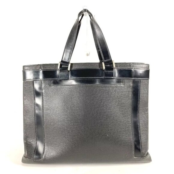 LOUIS VUITTON M31022 Taiga Casbeck PM Bag Tote Bag Business bag Hand Bag - Picture 1 of 15